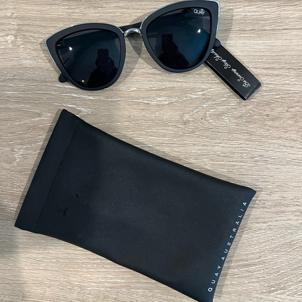 QUAY AUSTRALIA Sunglasses